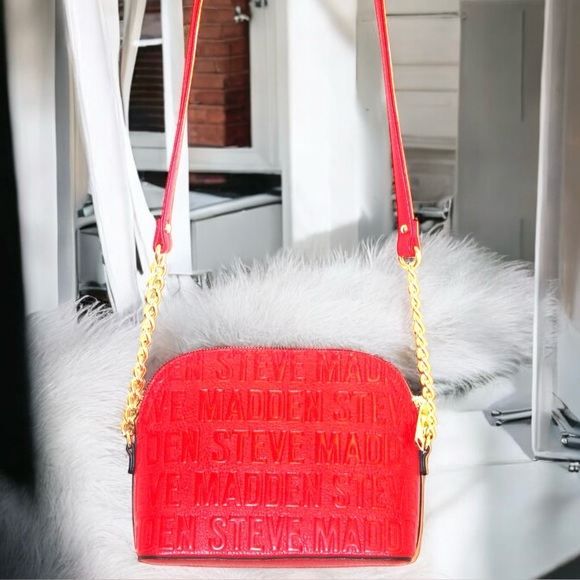 Steve Madden Red BMarilyn Crossbody Bag - NWOT - Picture 2 of 7